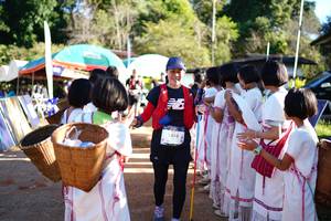 BIB: 2418
                            <button type="button" onclick="openModal(19046824)" class="btn btn-primary btn-sm float-right btn-popup" data-toggle="modal" data-target=".modal-high-quality">
                        <i class="fas fa-shopping-cart"></i> Add to Cart
                    </button>
                                            <button type="button" onclick="isThisMe(19046824, true)" class="btn btn-success btn-sm float-right btn-popup btn-isme hidden" data-toggle="tooltip" data-placement="bottom" title="นี่คือรูปของคุณใช่ไหม คลิกที่นี่เพื่อเอาเข้าอัลบั้ม">
                        <i class="fas fa-plus"></i> Add to album
                    </button>
                    <button type="button" onclick="isThisMe(19046824, false)" class="btn btn-warning btn-sm float-right btn-popup btn-isnotme hidden">
                        <i class="fas fa-ban"></i> Remove from album
                    </button>